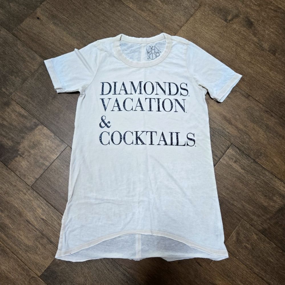 Chaser Vacation Diamonds Cocktails Tee T-shirt Size S